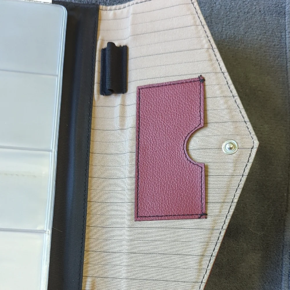 Rolodex Burgundy Business Card Wallet